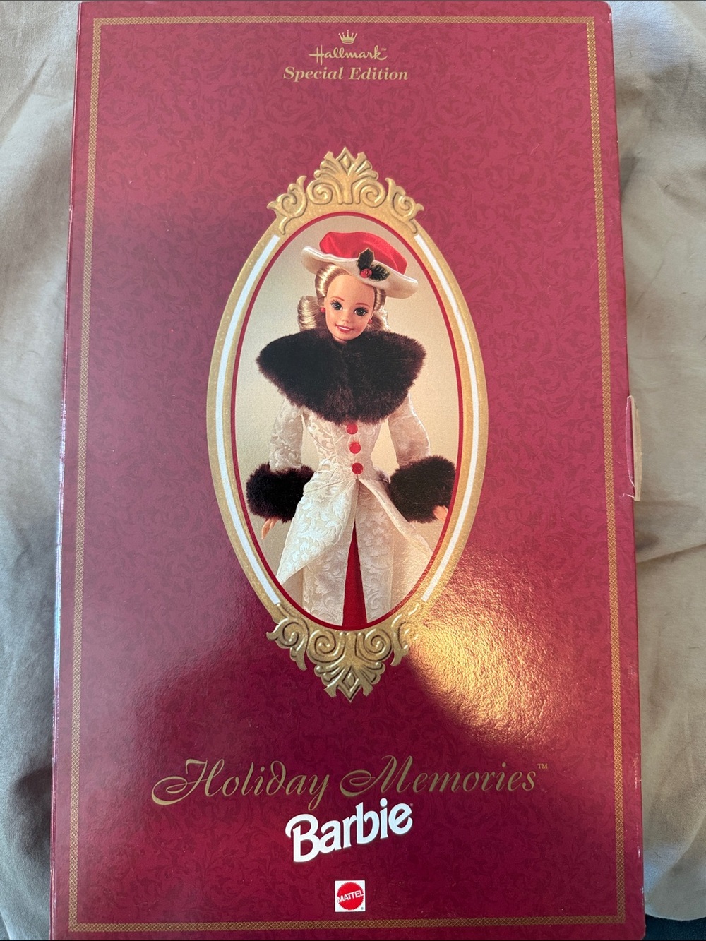 Barbie Holiday Memories Box - Red & Gold